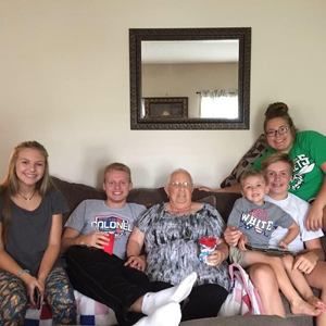 Meet your Posher, Melissa